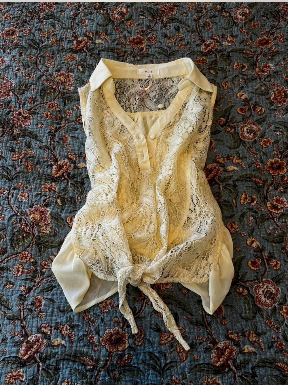 Mine Yellow Lace Cropped Blouse